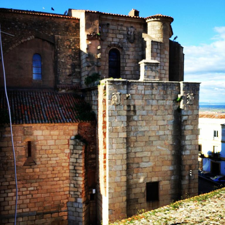 Apartamentos De La Parte Antigua De Caces エクステリア 写真