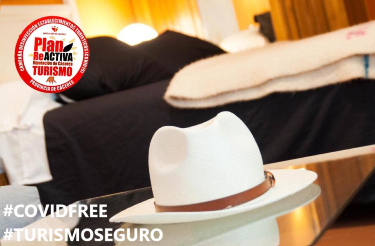 Apartamentos De La Parte Antigua De Caces エクステリア 写真