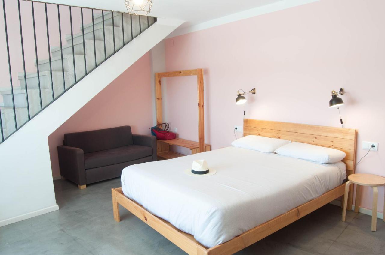 Apartamentos De La Parte Antigua De Caces エクステリア 写真